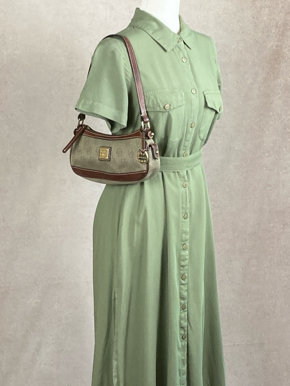April Cornell Sage Green Button-Front Midi Safari Dress - Picture 5 of 7